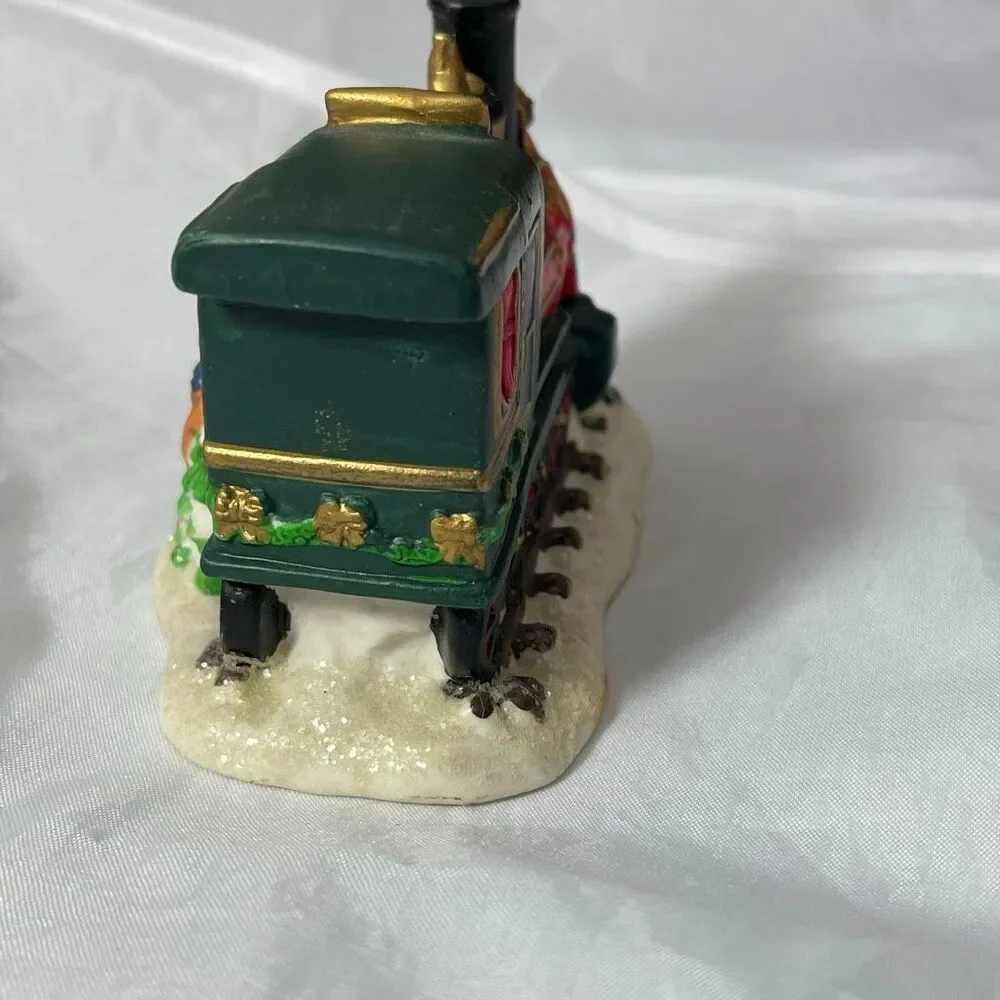 VTG Cobblestone Corners Country Train 2003